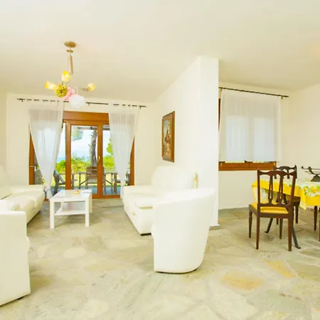 Akrogiali Villas Vi, Posidi 빌라